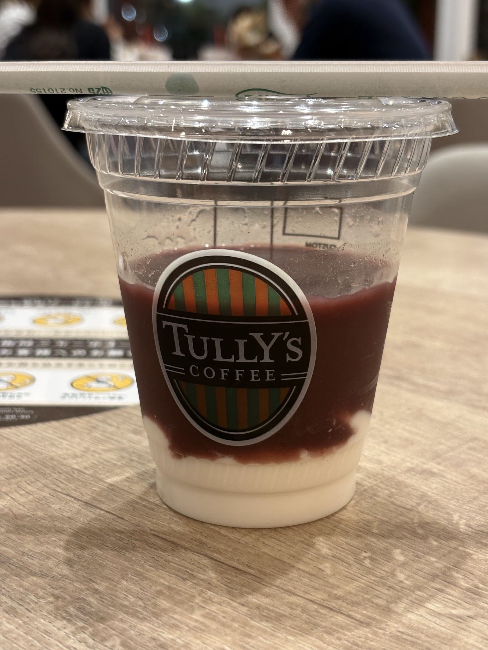 Tully's Coffee — Oficiais
