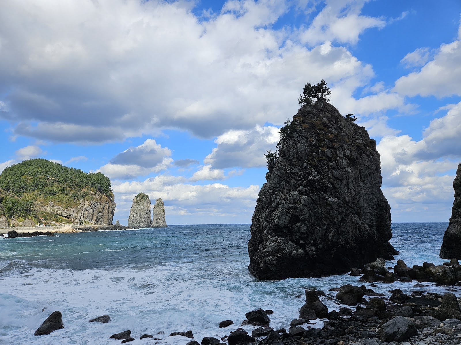 Ulleungdo — Oficiais