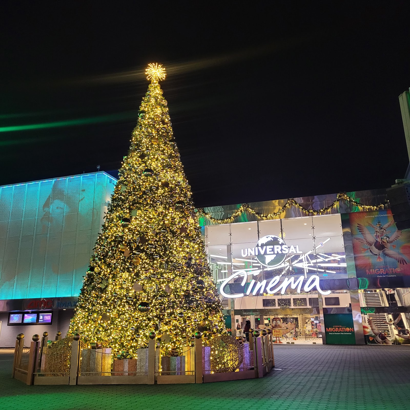 Universal Cinema AMC at CityWalk — Oficiais