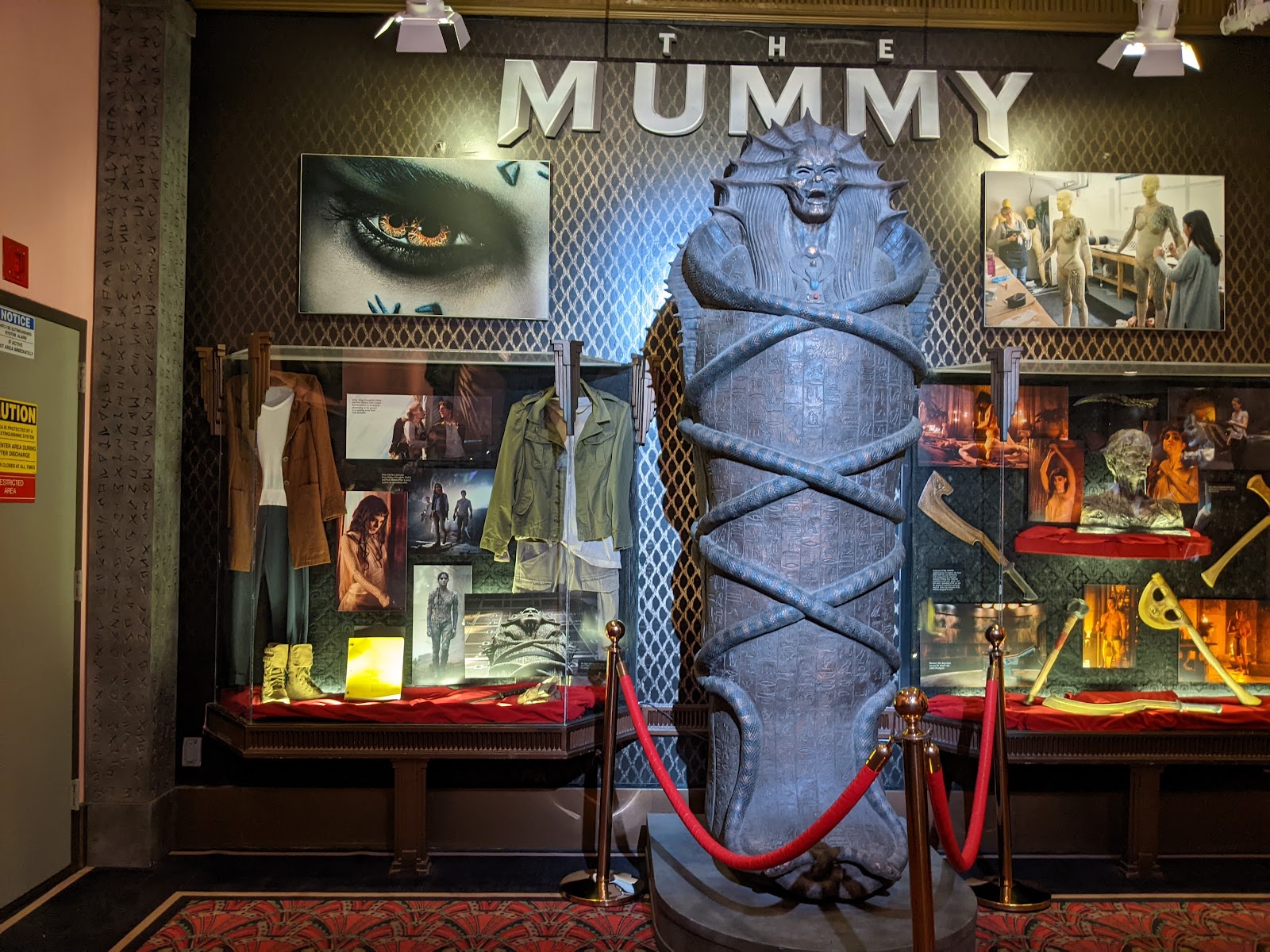 Universal Orlando's Horror Make-Up Show — Oficiais