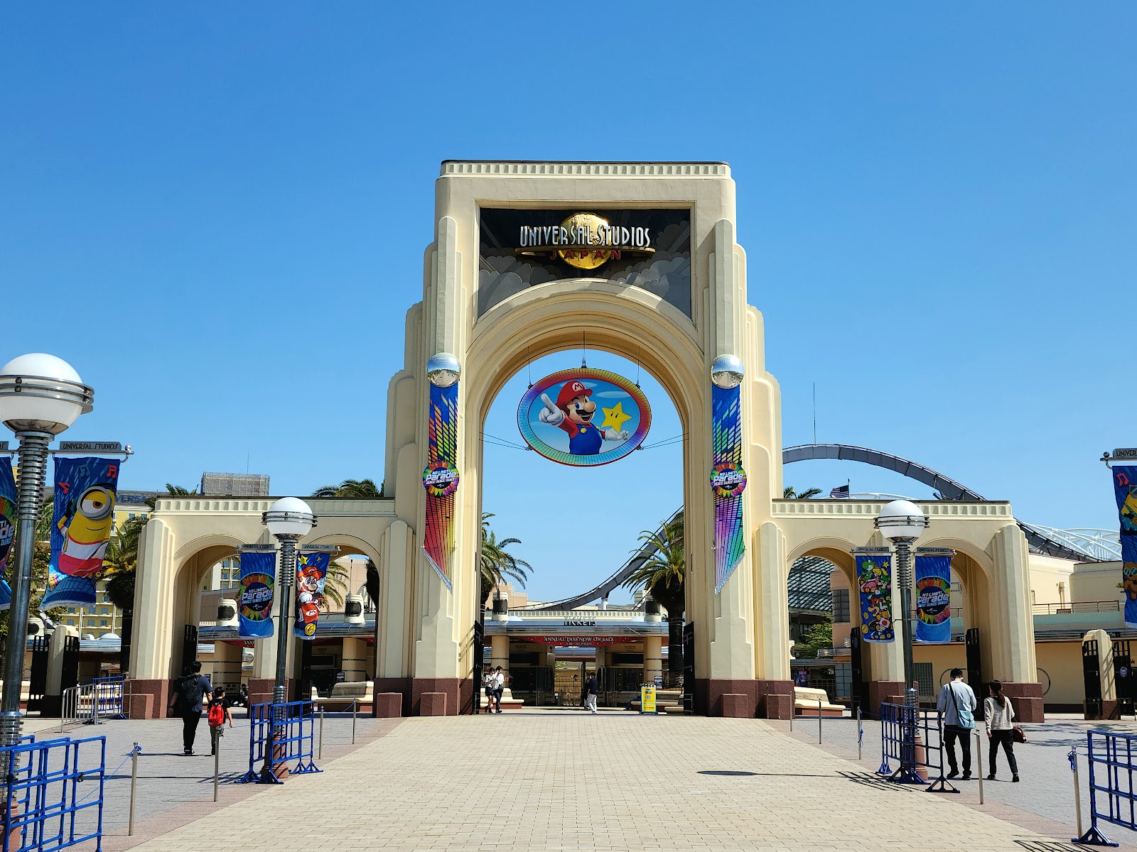 Universal Studios Japan — Oficiais