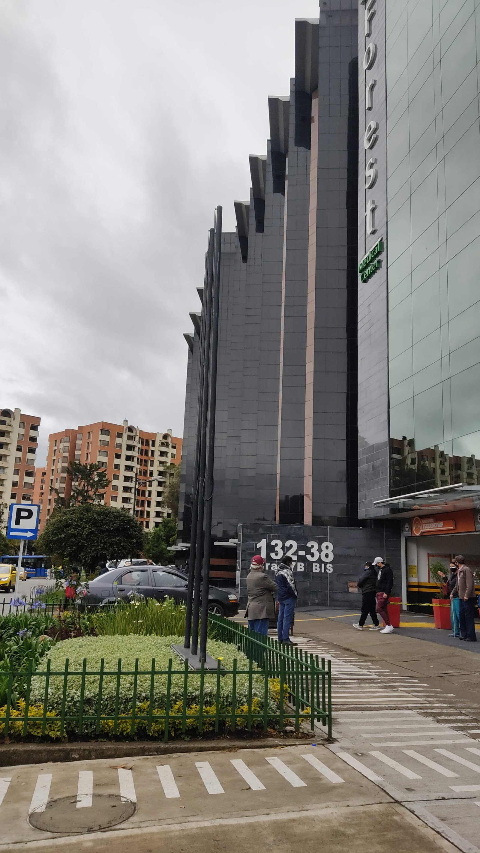 Usaquén — Oficiais