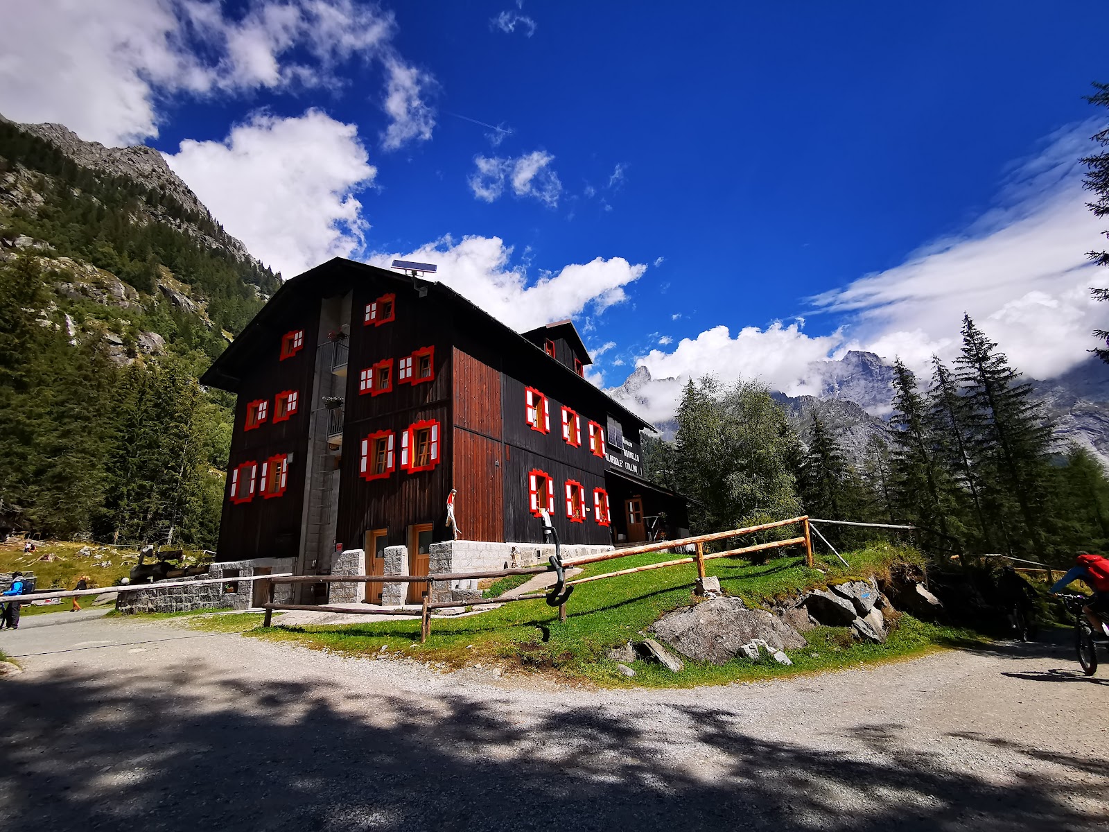 Val delle Bedole — Oficiais