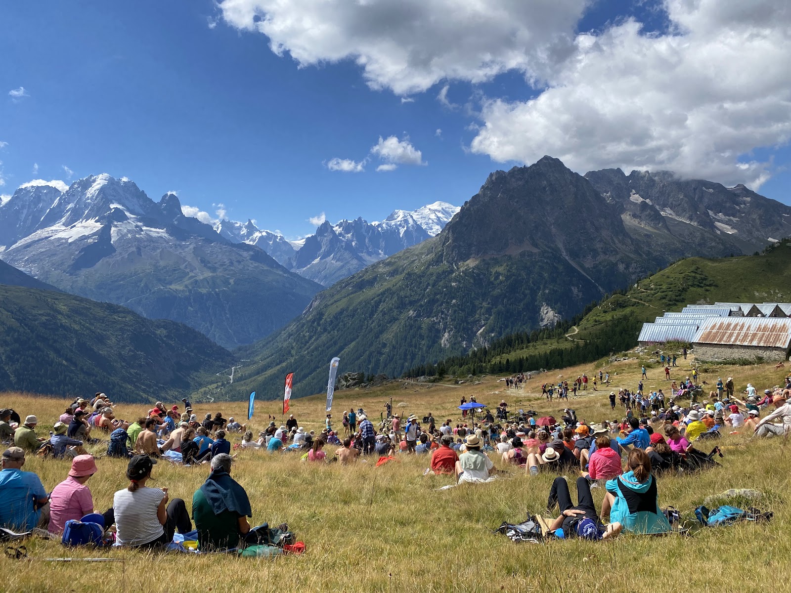 Vallorcine Valley views from Loriaz — Oficiais