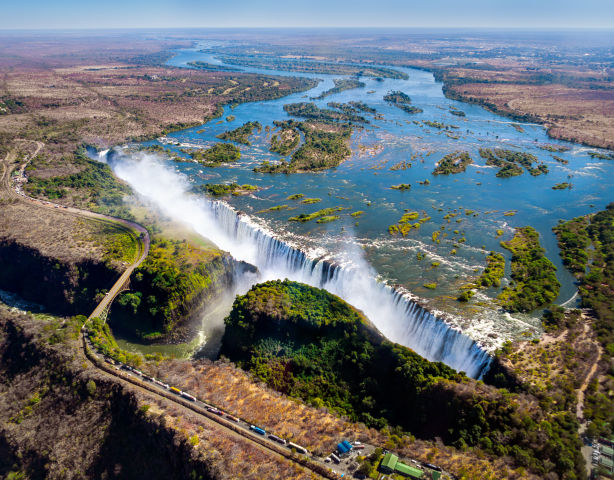 Victoria Falls — Oficiais