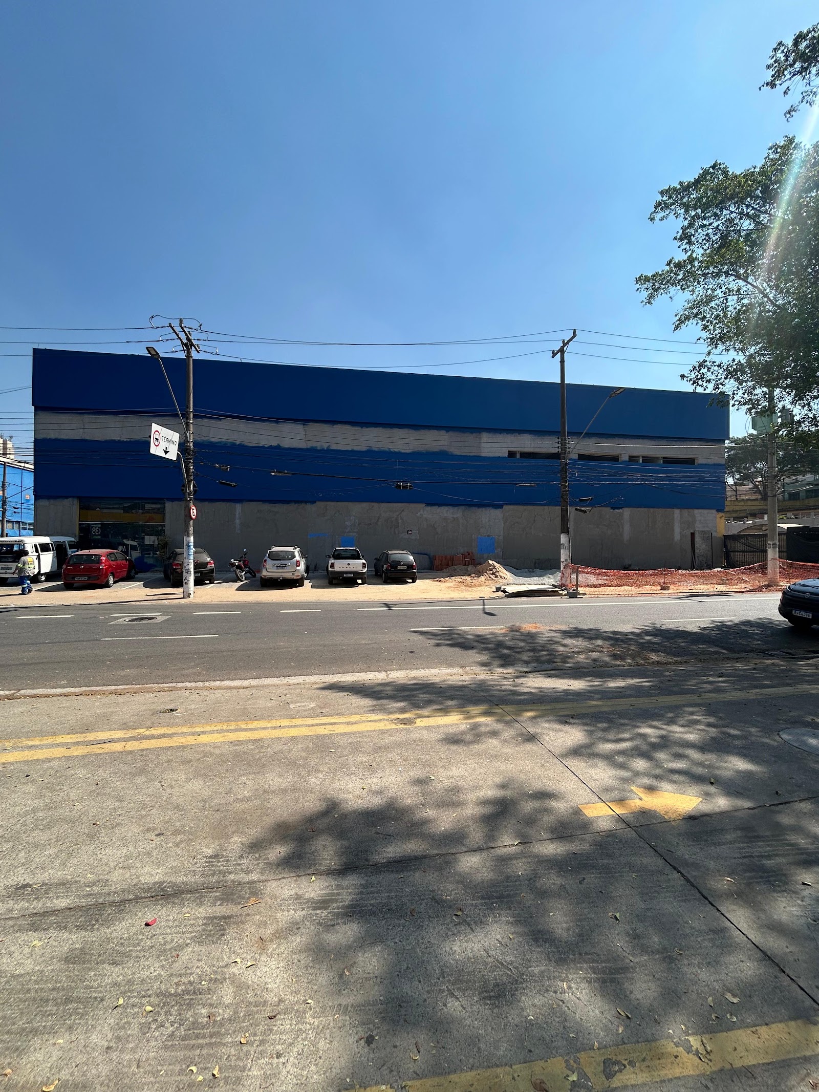 Vila dos Smurfs Park — Oficiais