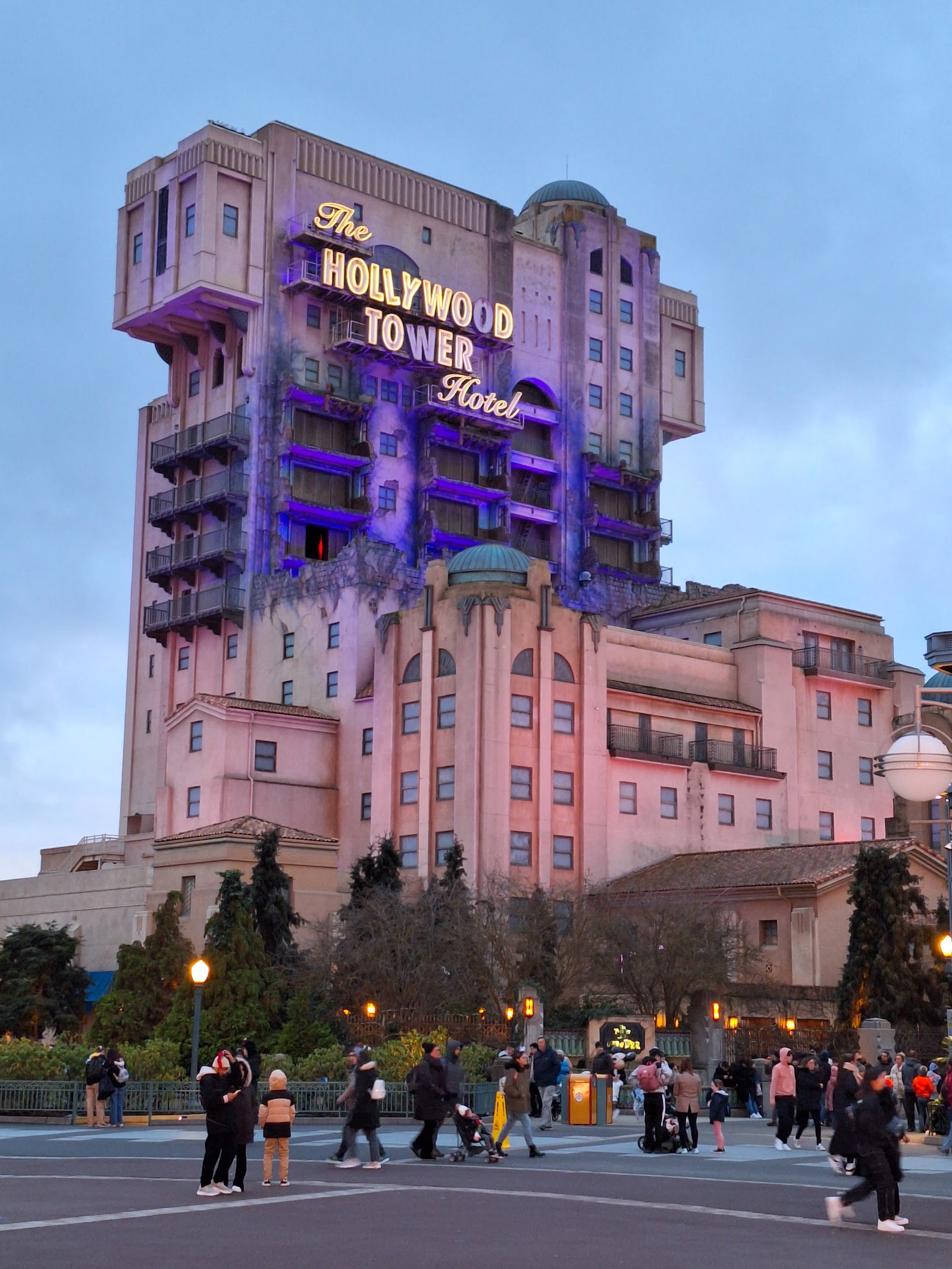Walt Disney Studios Park — Oficiais