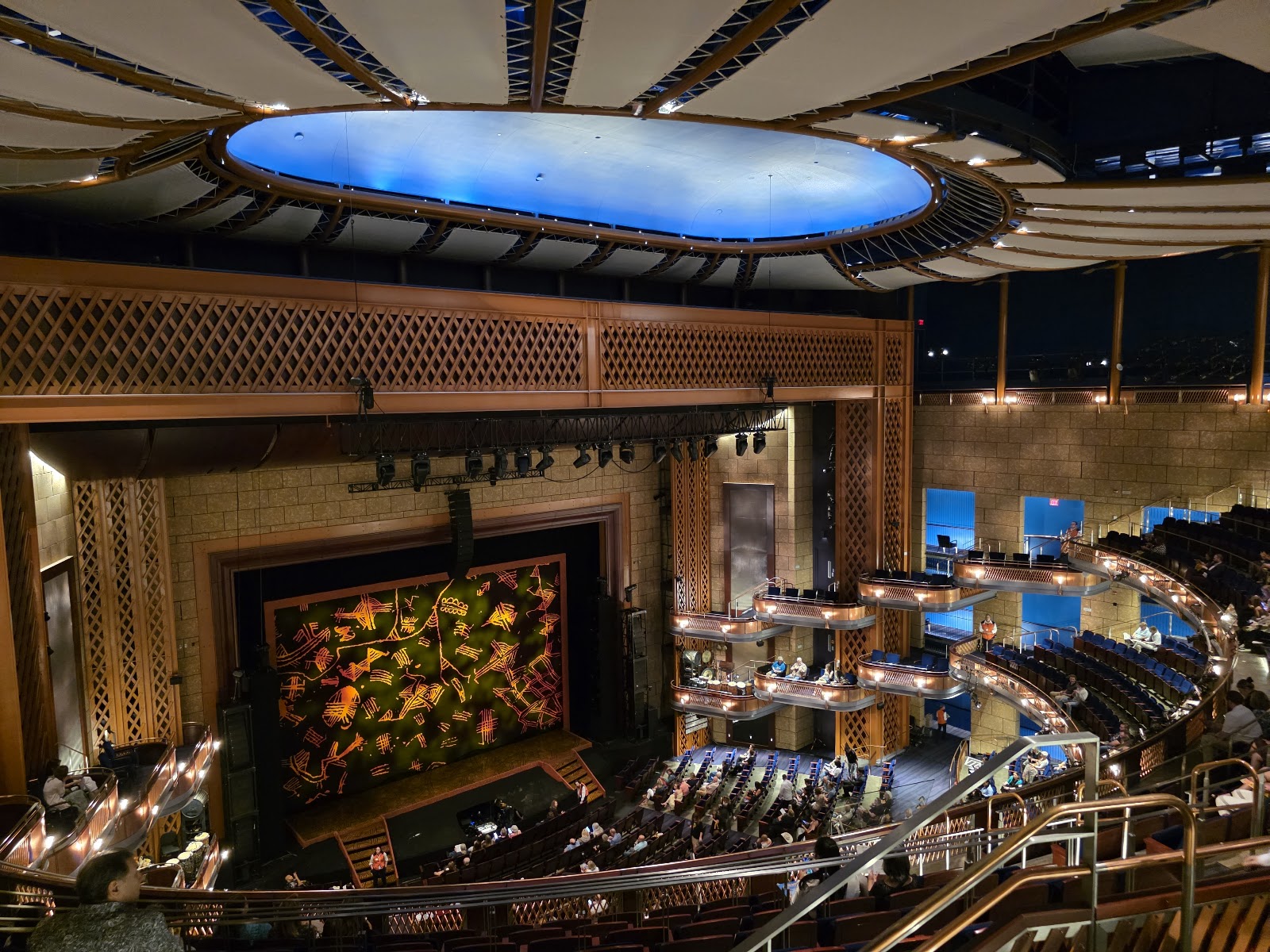 Walt Disney Theater
