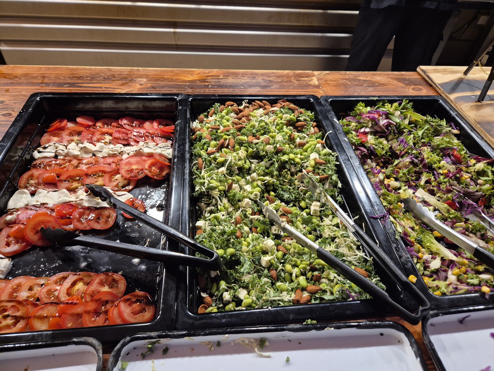 Westernbuffet incl. free softdrink — Oficiais