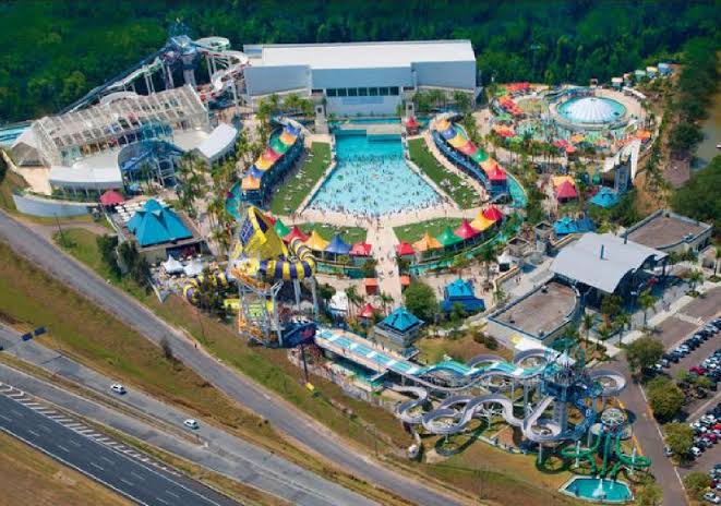 Wet'n Wild Parque Aquático