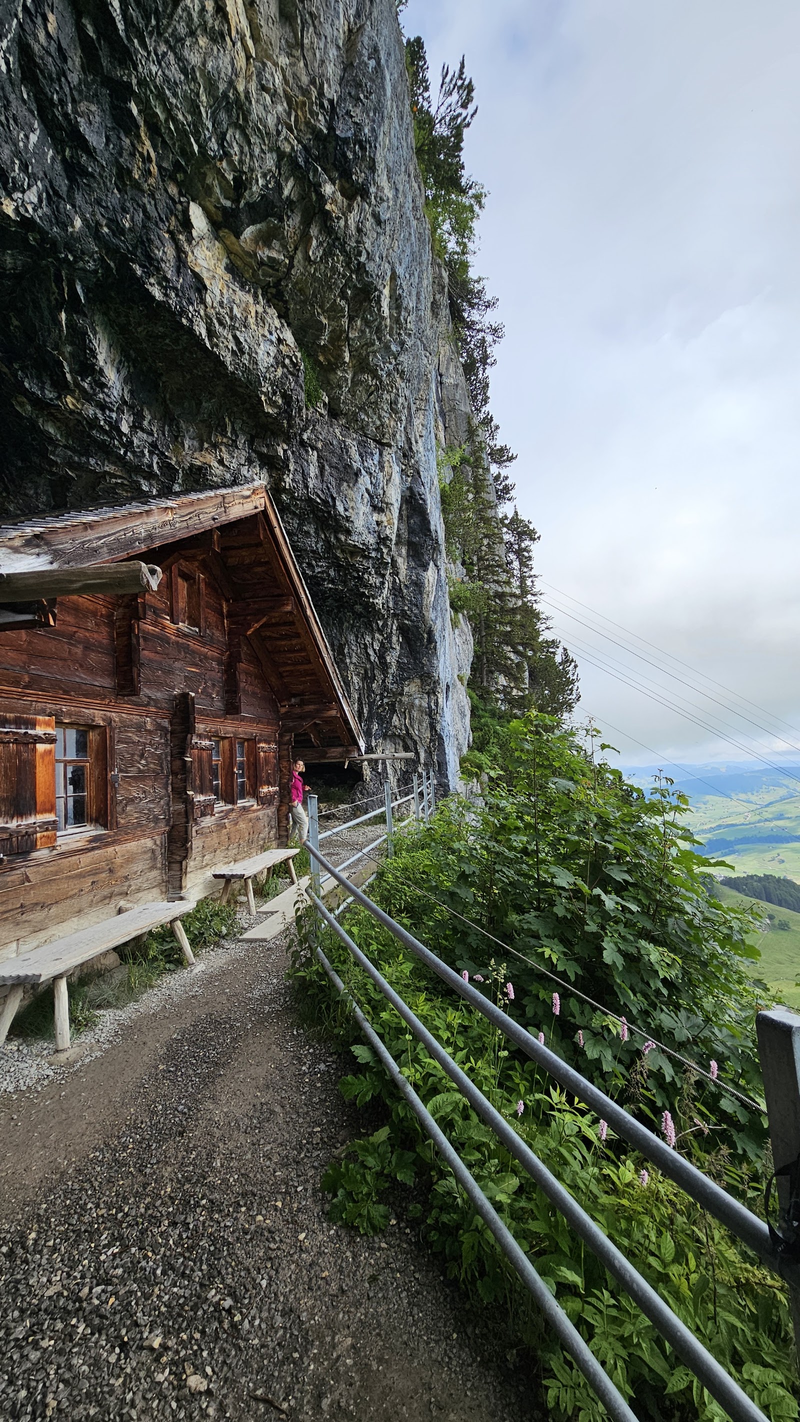 Wildkirchli Caves — Oficiais
