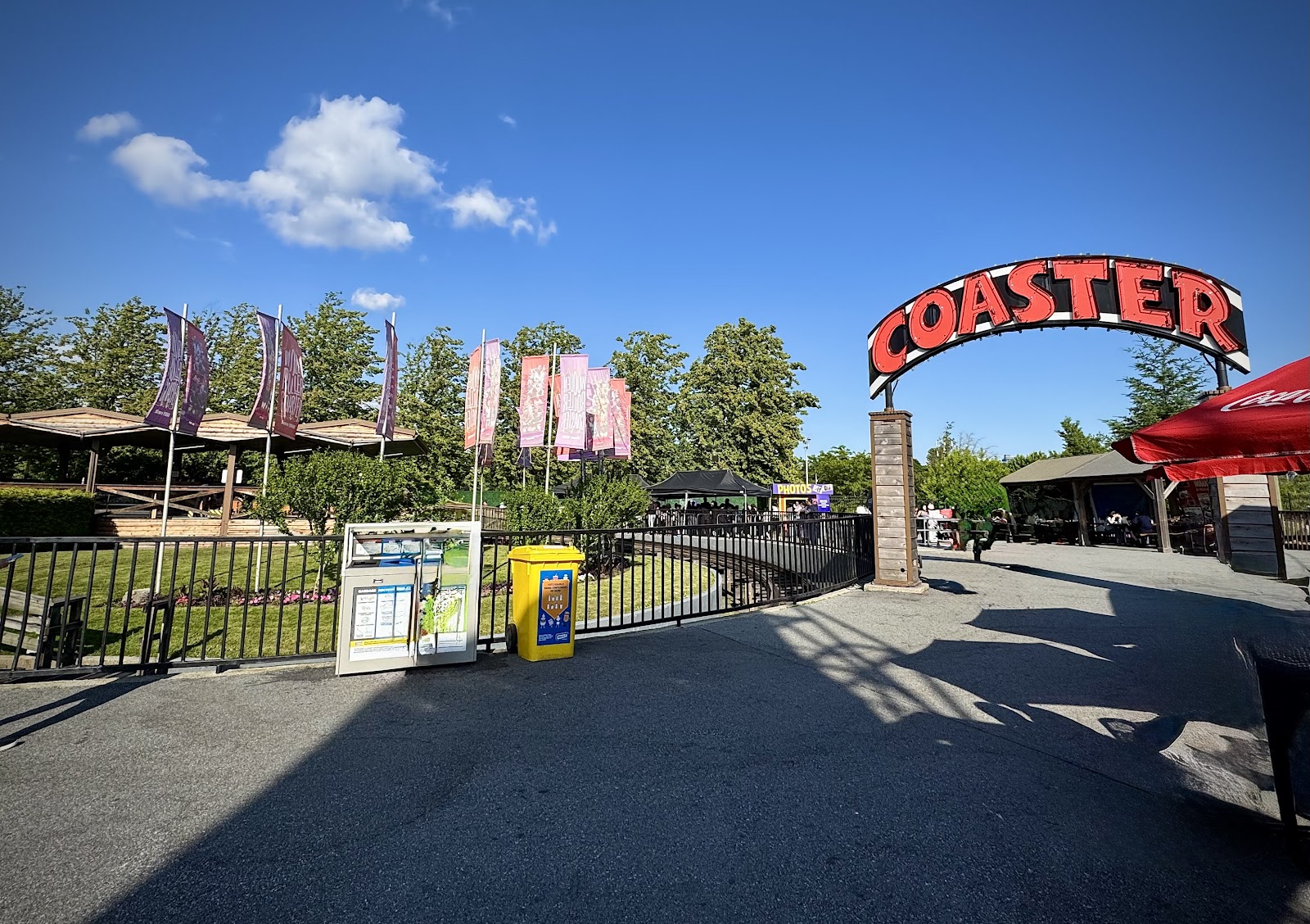 Wooden Roller Coaster — Oficiais